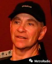 Hey！我们是来自Manchester的就是红乐队！|PluStar