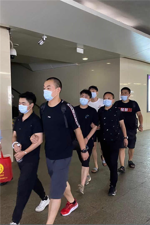 相信投资原始股被骗倾家荡产,炒外币投资风险