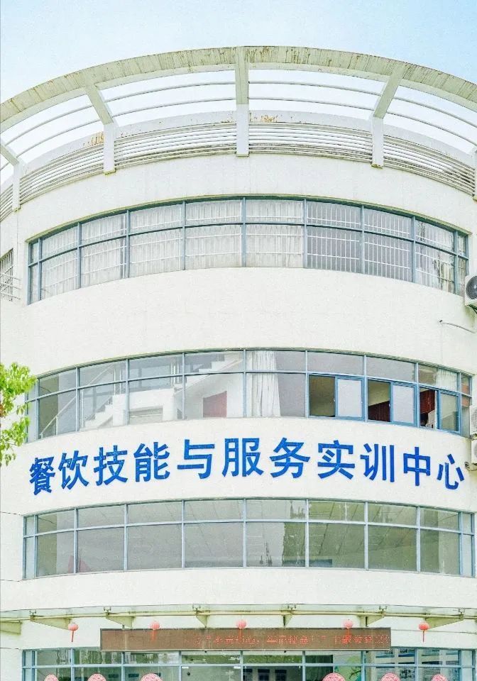 校园武汉商学院,你知道武汉商学院么