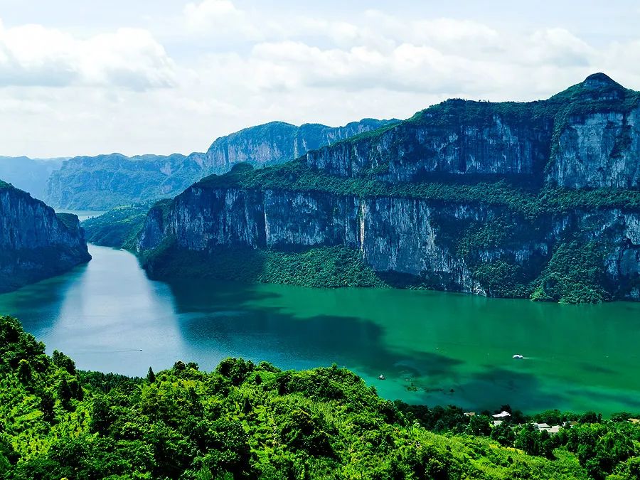 染了彼此乡愁，从此长途跋涉