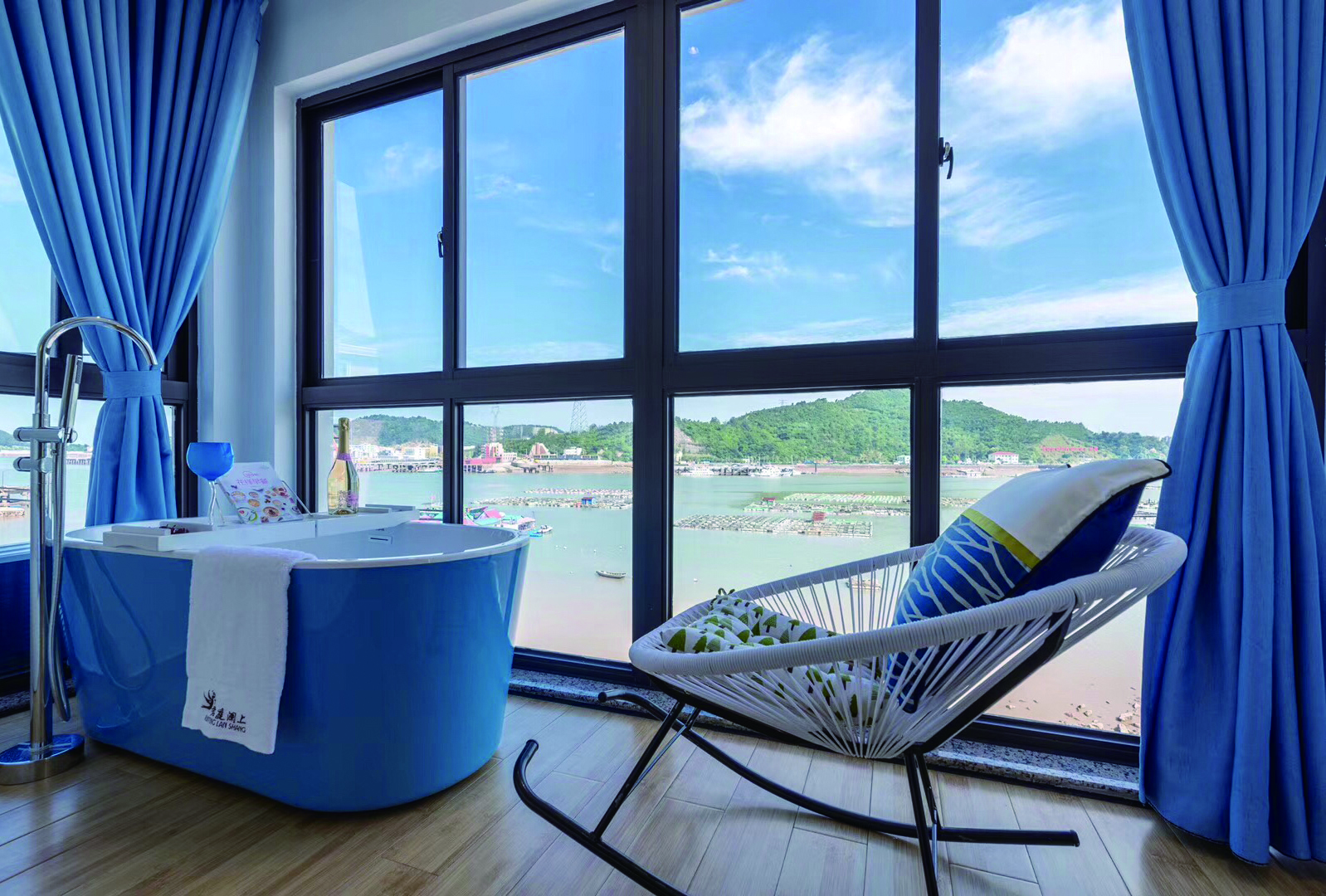 面朝大海最好的民宿,面向大海的海景房居住体验