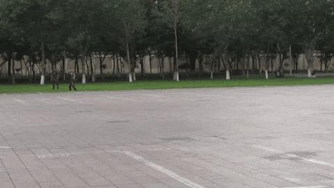 嘿，战友！这纪录你敢来破吗？