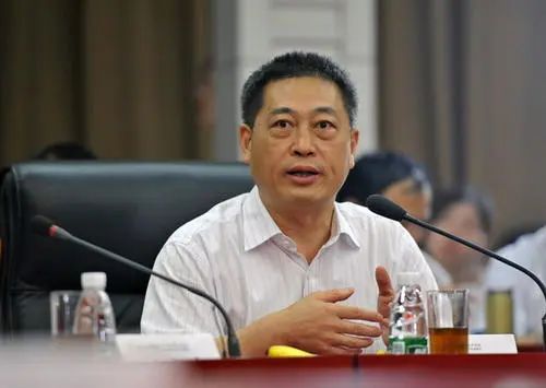 湖北医药学院有单招吗,湖北医药学院报名需要什么