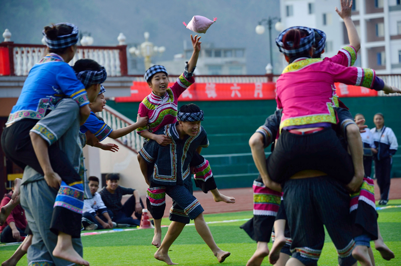 学校里的特色课,学校里的特色课叫什么