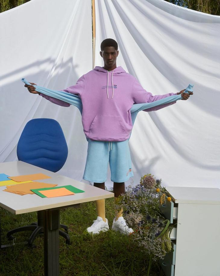 《姐姐》到四公，姐姐们已成专业运动鞋鉴赏团