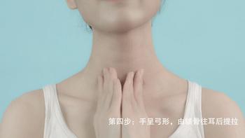 女人脖子有颈纹和年龄有关吗,一条颈纹代表二十岁