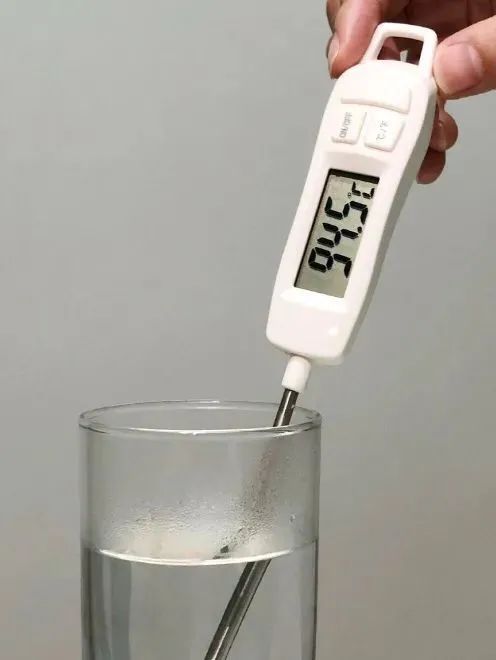 父母吃的食物对身体有害吗,警惕这几类食物有致癌风险