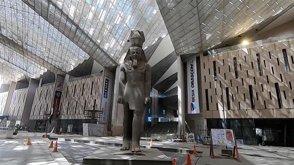 贝鲁特大爆炸后艺术界遭受创伤,塔罗牌为什么在大混乱中再度流行?