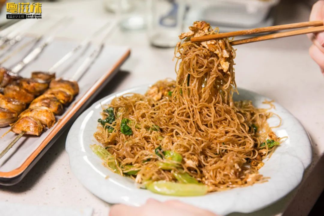 东北最火爆烧烤店,中国最火爆的东北烧烤店