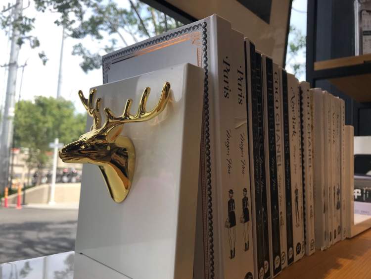 上海最美书店夜晚,上海最美书店地点