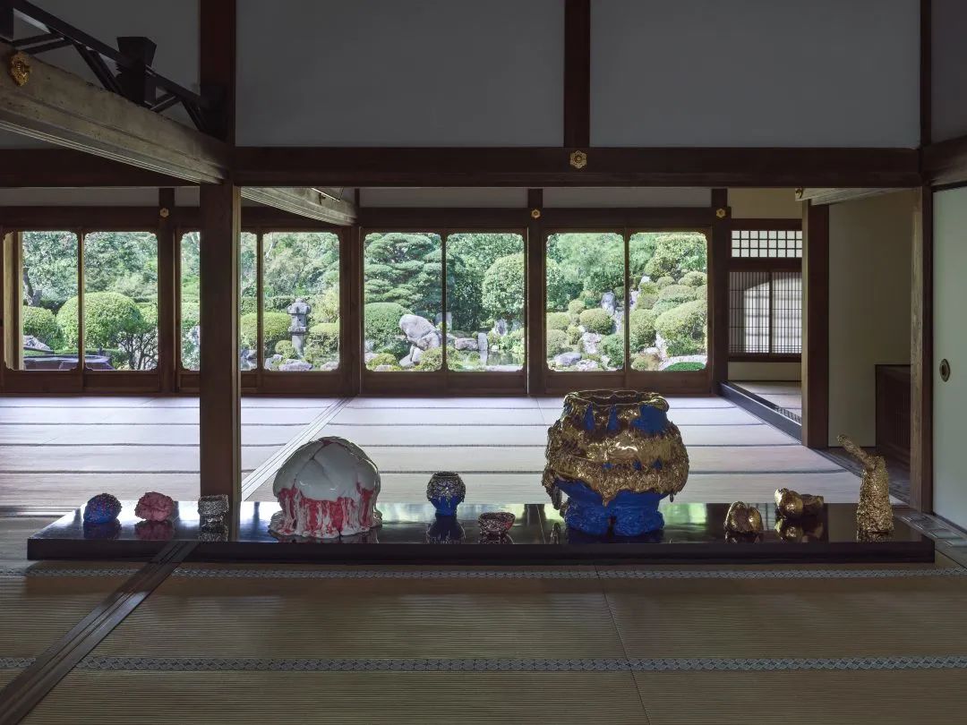 桑田卓郎：一只日式茶碗的爆裂与重构