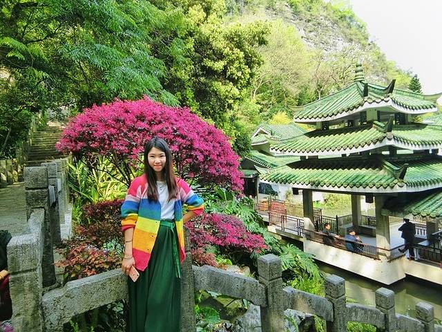 一叶轻舟过烟雨漓江全文,游览阳朔漓江诗词