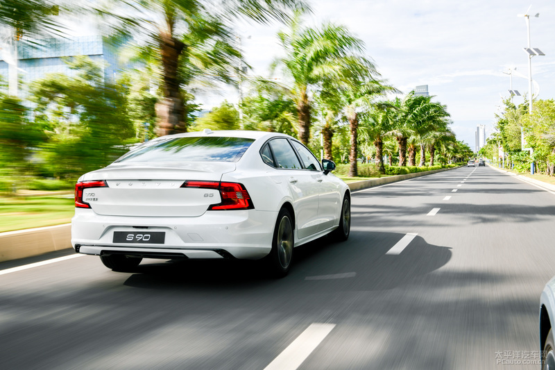 2020款全新沃尔沃s90试驾视频,顺应时代的改变