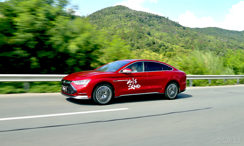 不要轻易去挑衅试驾体验比亚迪汉DM尊贵型