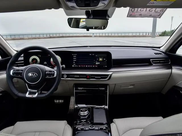 车评起亚k5凯酷,大神说车新能源