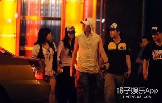 次元壁破了！杜华曾签约陈好阿杜周笔畅，谢娜还是乐华大师姐？