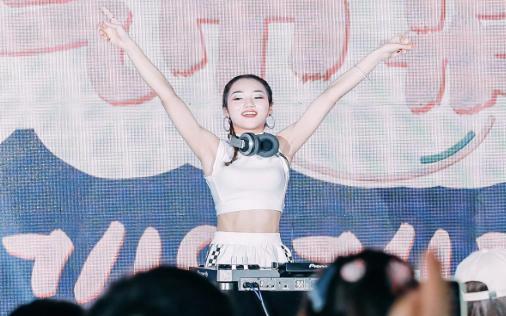 音你而来张碧晨音乐节,2020老山森林音乐节