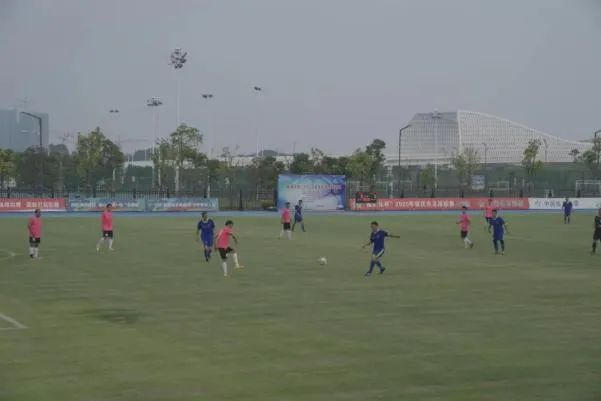 “雅居乐杯”2020年肇庆市足球联赛第二轮落幕，您支持的足球队……