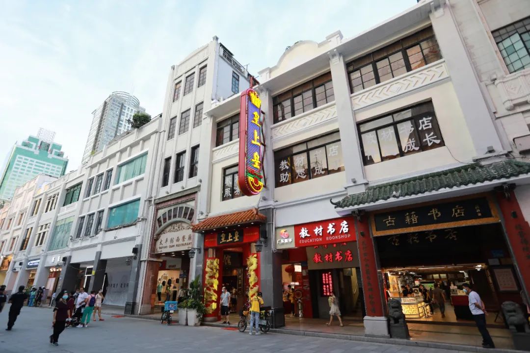 广百之夜北京路,广百百货北京路店广百之夜