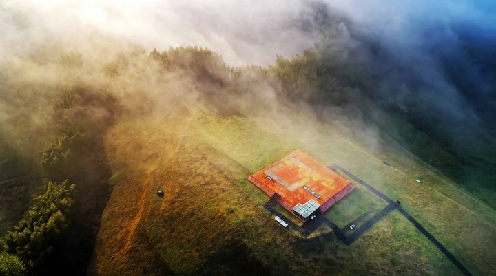 刘敏雷佳音,雷佳音和贾玲用家乡语言表演