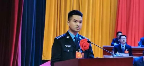 抗疫表彰大会获奖名单,抗疫表彰大会议程