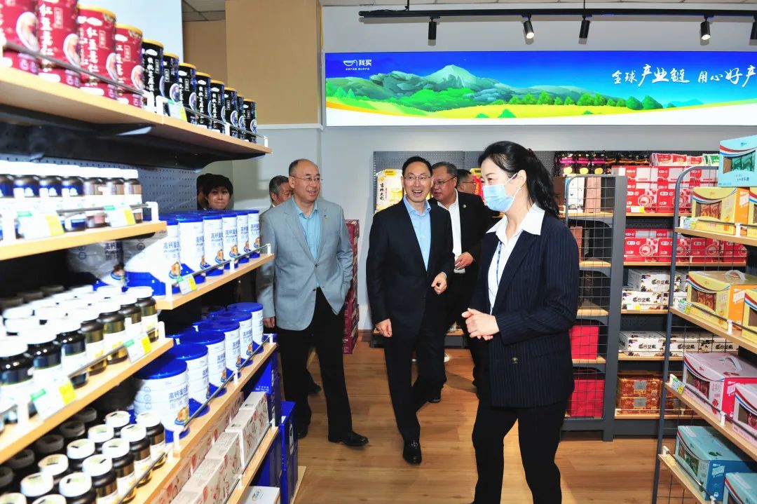 办论坛、开新店，小通与中粮携手开启买！买！买