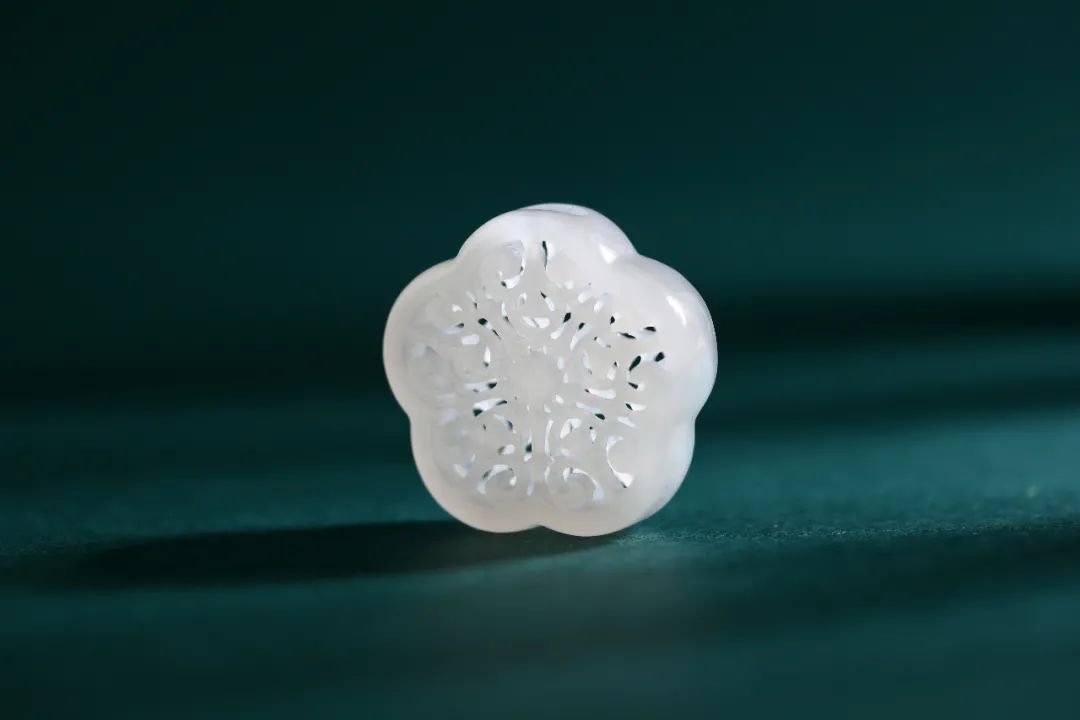 在新疆能买到正宗和田玉吗,在哪能买到正宗和田玉