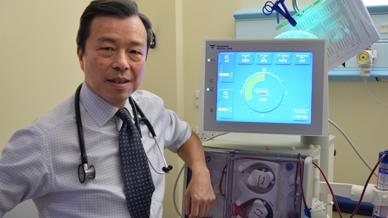 关达智：英国第一位华人肾科专家的成长史