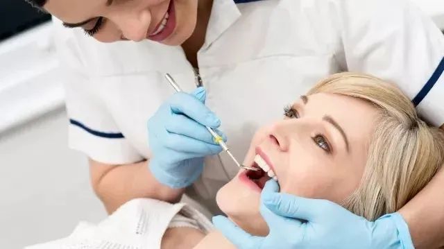 一般种植牙的使用寿命是多长时间,种植牙的使用寿命是多久