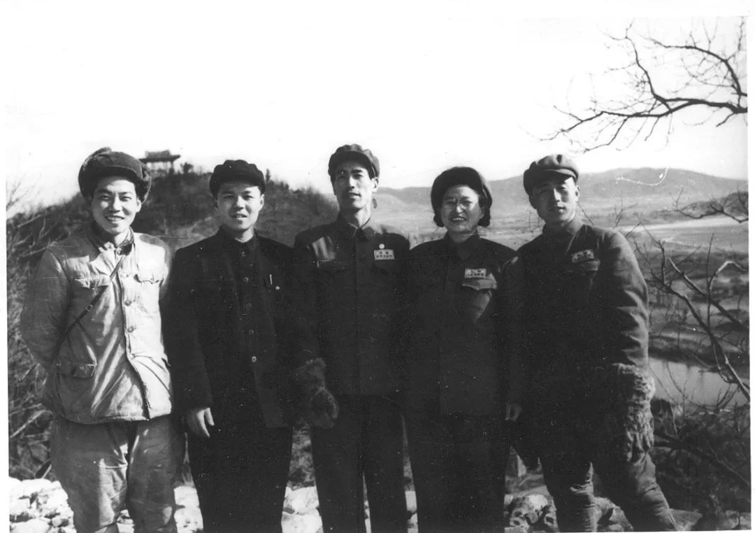 保家卫国投笔从戎听党指挥,抗美援朝纪念笔