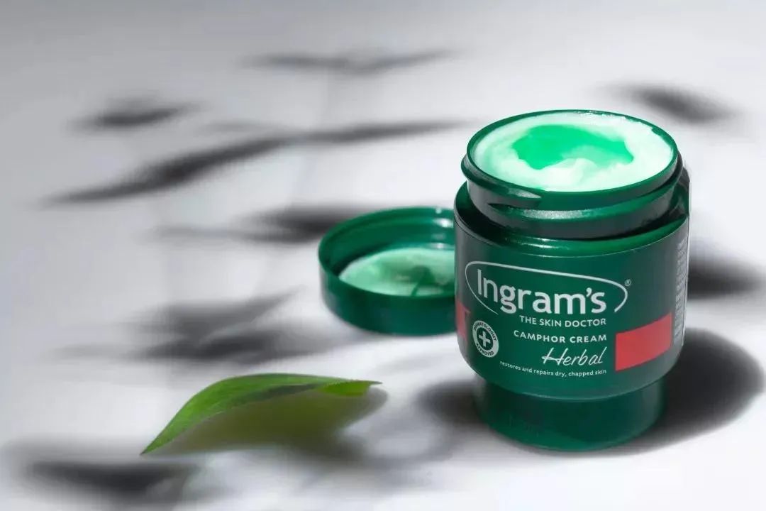 李佳琦赞不绝口的全能乳膏，一年卖出600万瓶，秋冬有它，皮肤再也不干燥