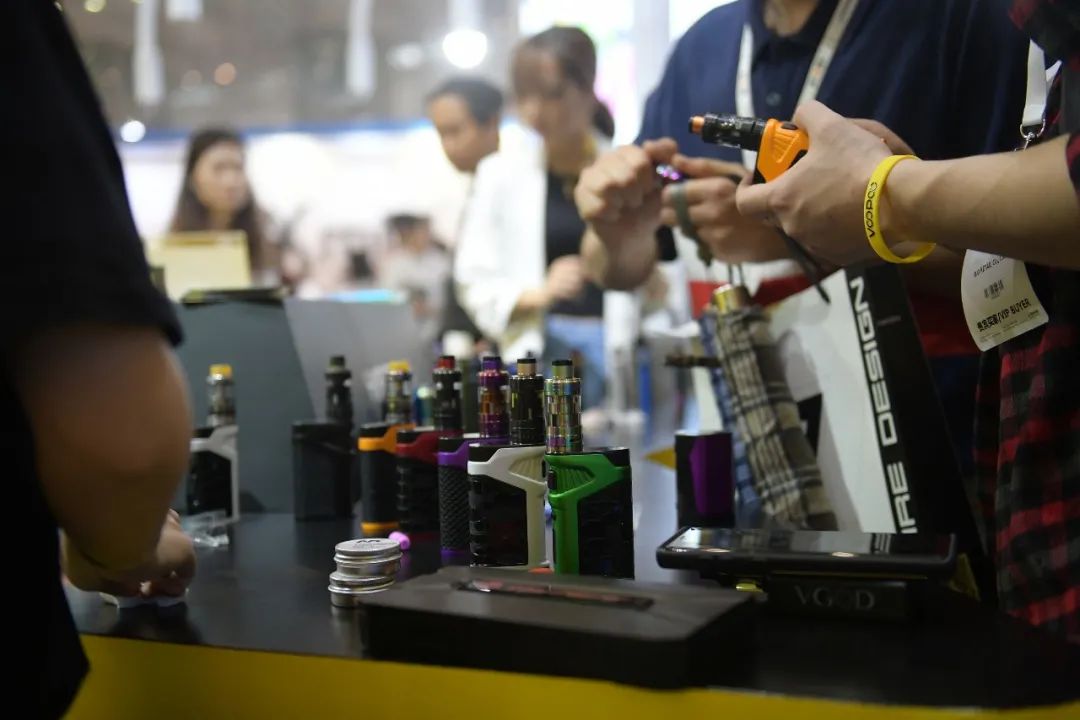 华强北手机标签怎么完美撕下,深圳华强北的标签