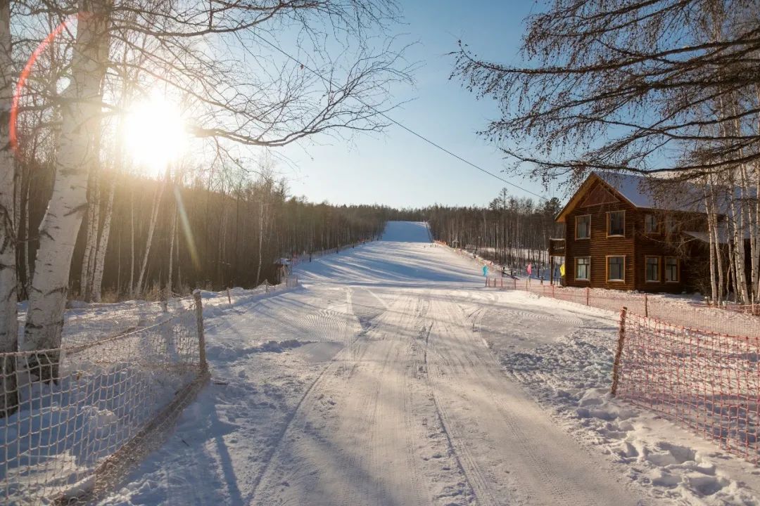 加格达奇映山红滑雪场今年开的吗,黑龙江加格达奇市映山红滑雪场