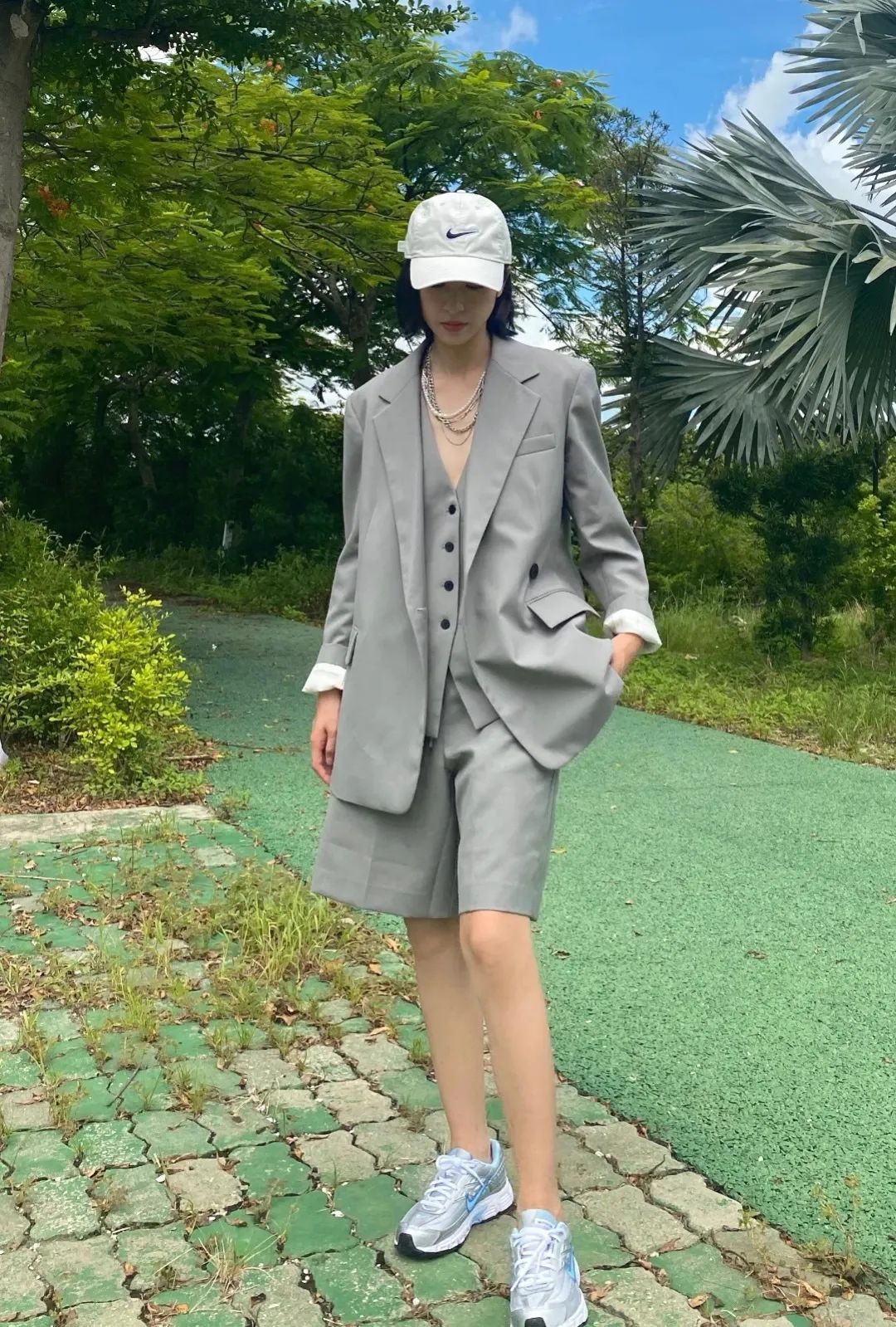 杨幂和杨颖的同款鞋,杨幂和baby同款鞋