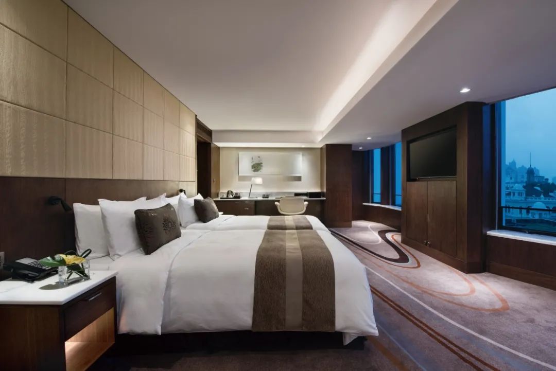 白天鹅宾馆套票,白天鹅宾馆哪里预订最实惠