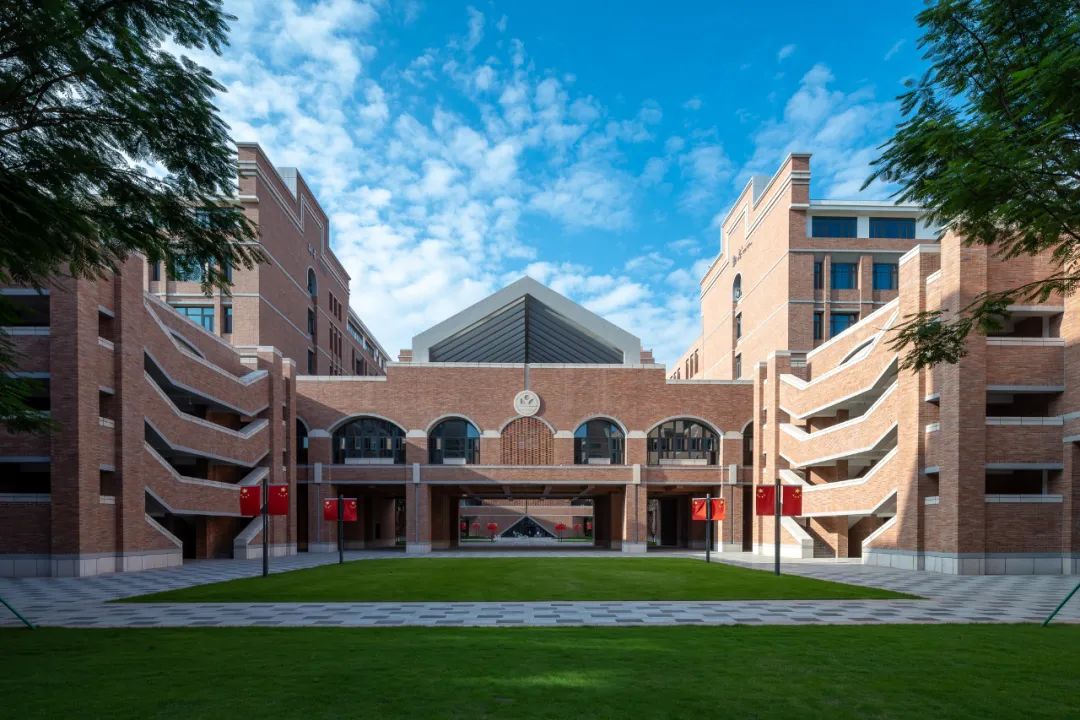 凤凰木守护的校园|深圳中学（泥岗校区）