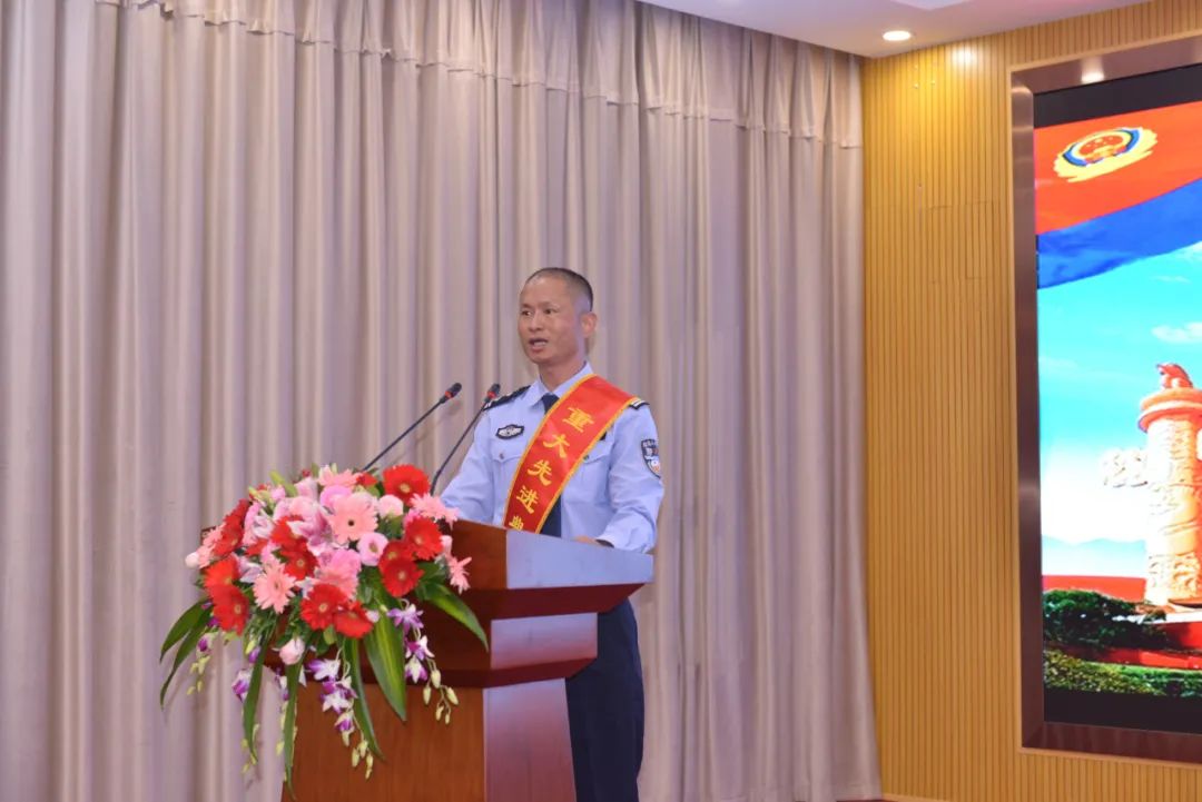 监狱人民警察的故事,监狱人民警察故事大全