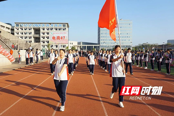 株洲职校运动会,株洲工业学校运动会视频