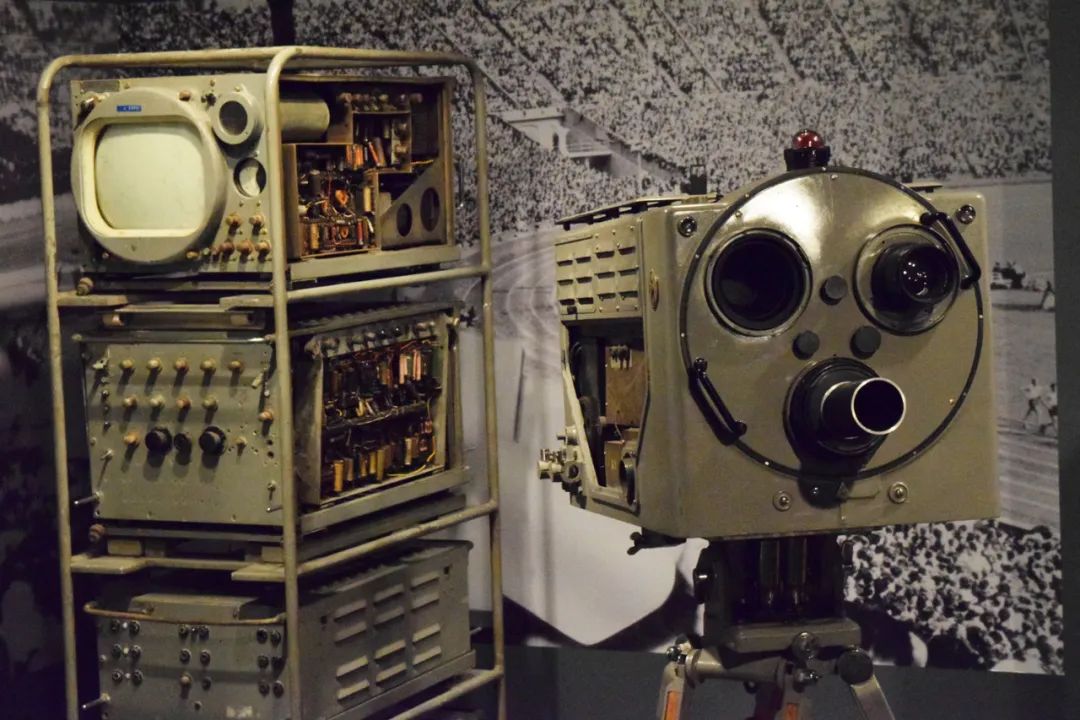 跟模拟电视时代说再见,模拟电视完整版