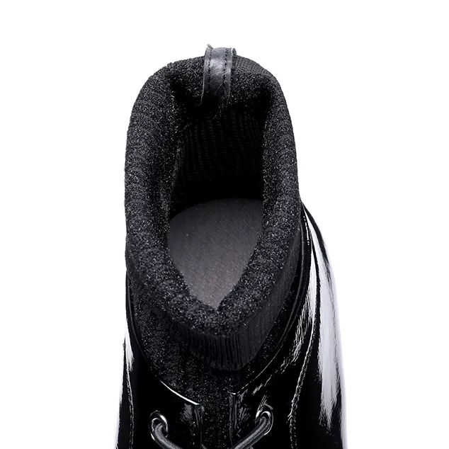 一篇搞懂无纺布墙纸,皮革面料的区别