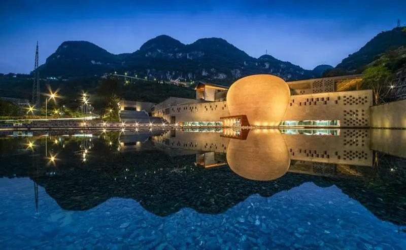 砥砺奋进的五年丨千亿近在咫尺！“变”与“不变”看泸酒