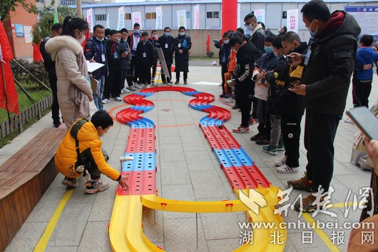 青少年科技创新大赛现场答辩,创意智造创客大赛竞赛流程