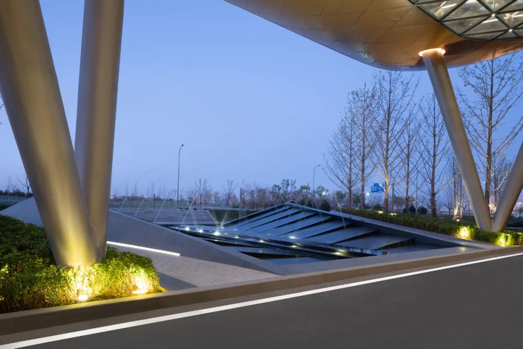 行千里江山，览京室画卷|大兴机场木棉花酒店