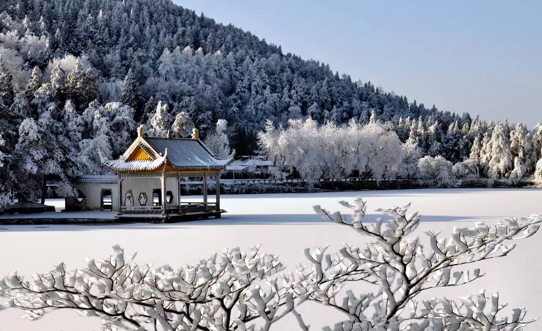 去庐山看雪可以徒步上去吗,庐山滑雪可以进去吗