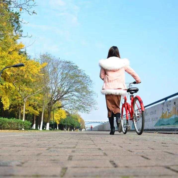 小红车免费骑行,如何免费骑行小红车