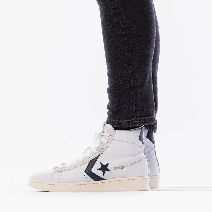 球鞋推荐200以内双11大降价,最近200元球鞋