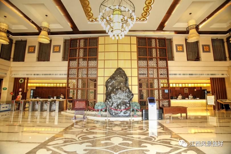 天气冷了就要泡温泉,天气变冷了适合泡温泉