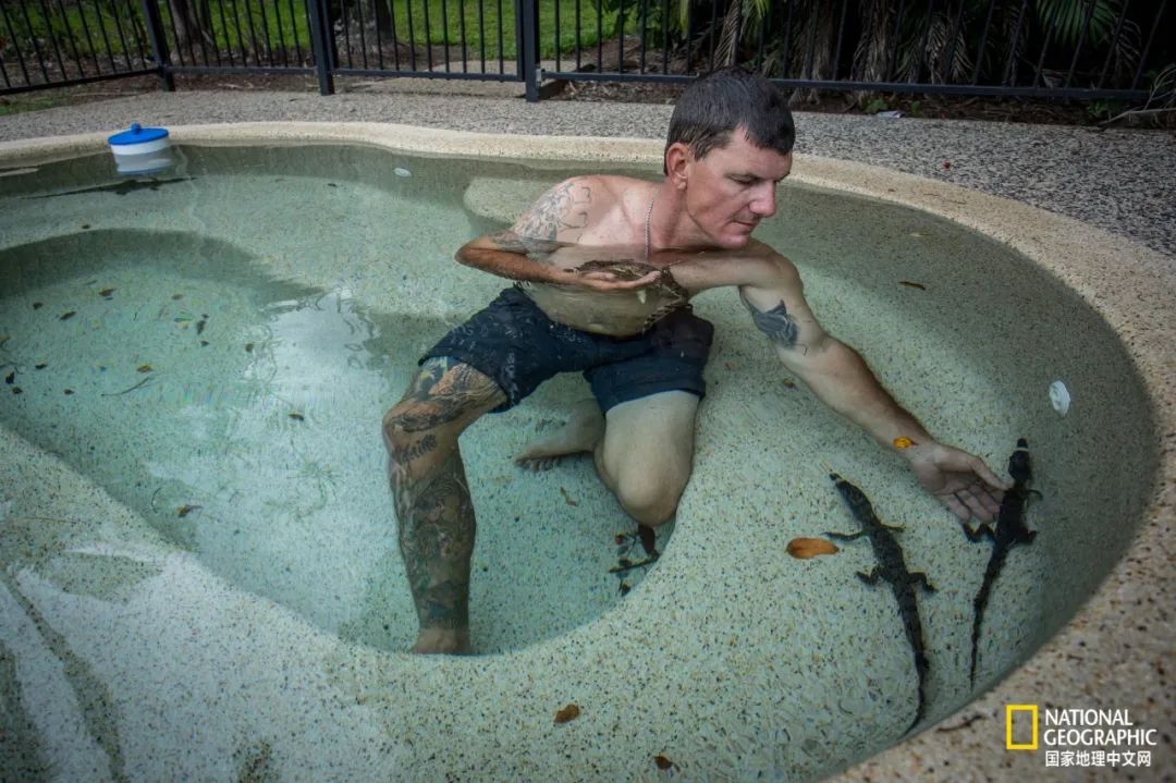 槌勯奔鑱屼笟鐚庝汉,槌勯奔鐚庝汉骞磋柂