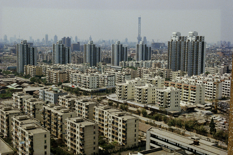 讲的是关于房子的故事,关于这所房子的故事