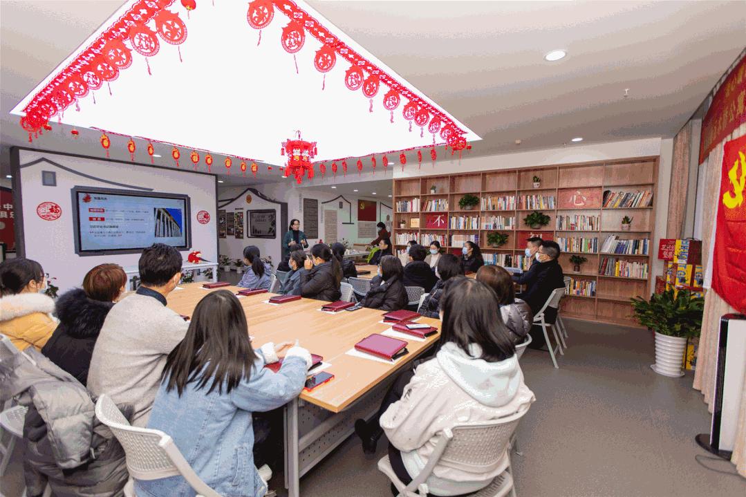 就地过年也快乐,就地过年也同样精彩